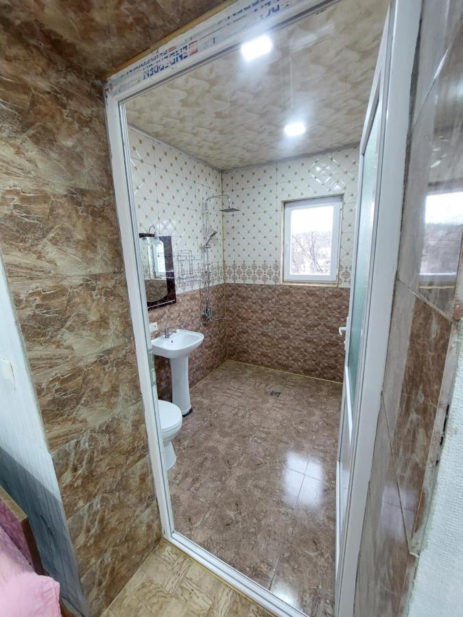 Apartment Beso Kutaisi Zewnętrze zdjęcie